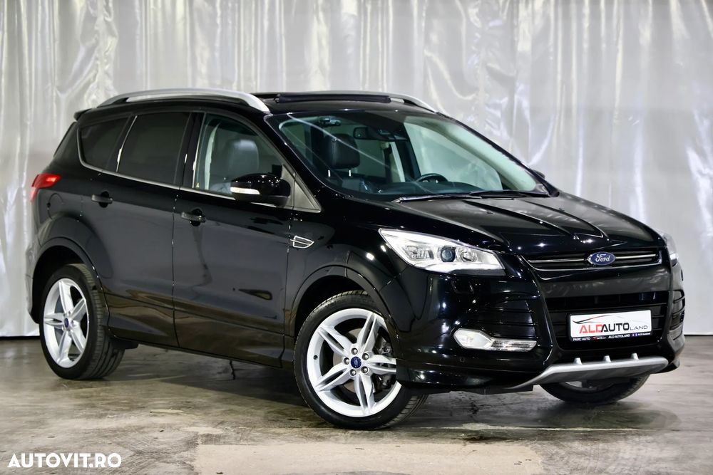 Ford Kuga 2.0 TDCi 4x4 Aut. ST-Line - 4