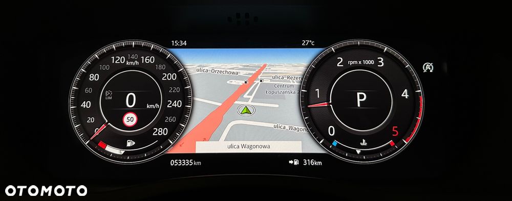 Jaguar XE 2.0 D180 R-Dynamic SE - 11
