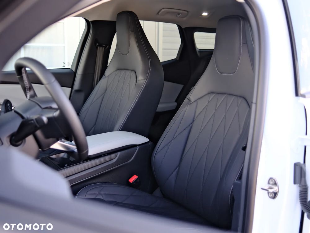 Ford Explorer 79kWh Premium RWD - 17