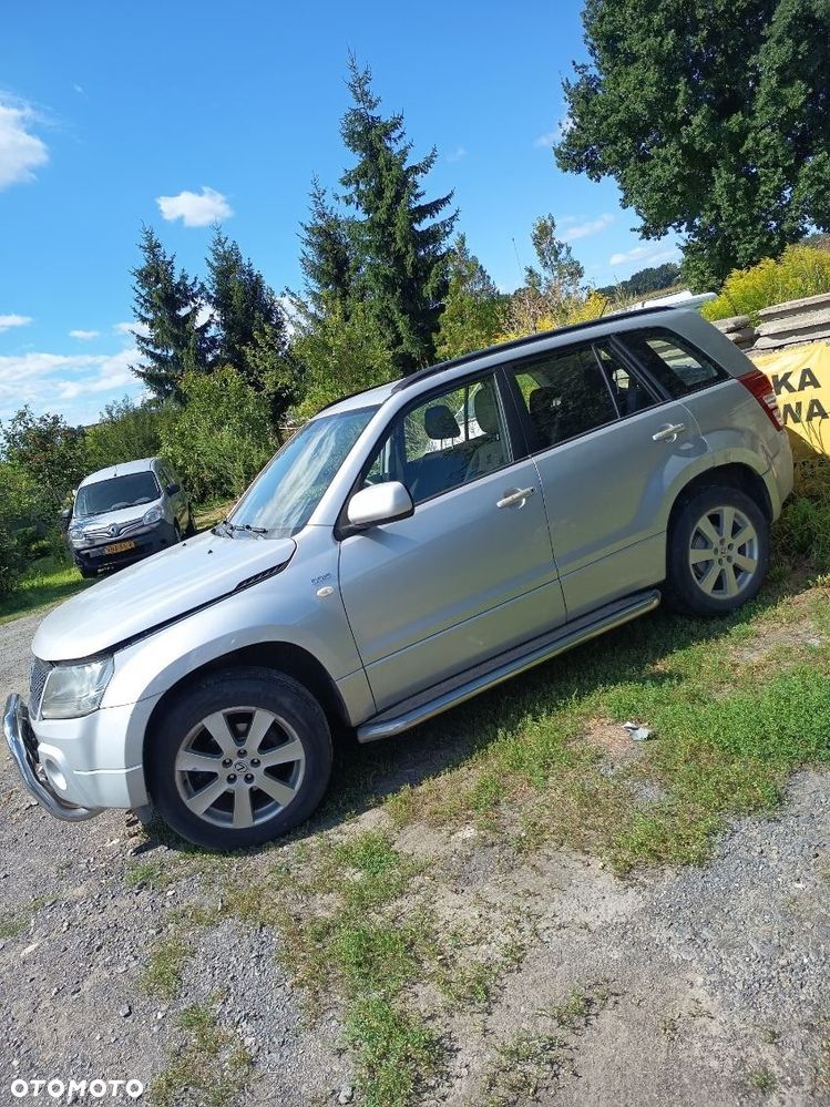 Suzuki Grand Vitara - 1