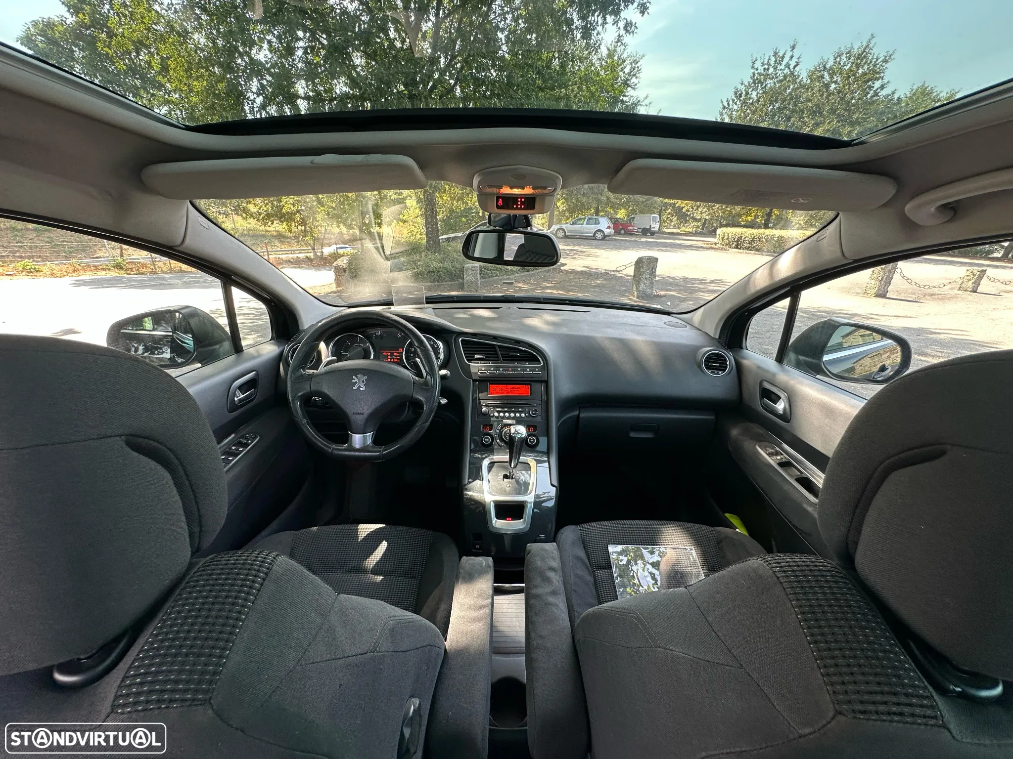 Peugeot 5008 1.6 E-HDi 7L Allure J17 CMP6 - 10