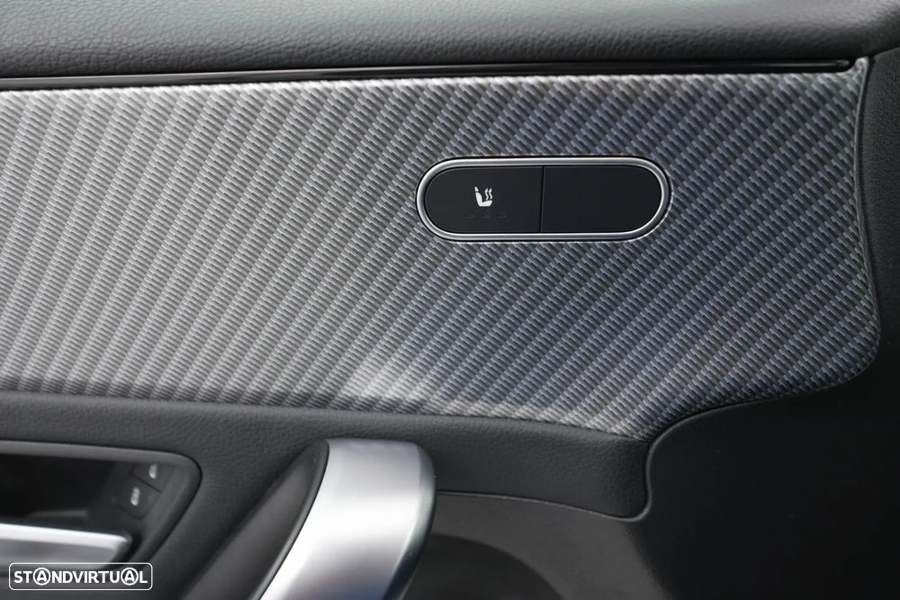 Mercedes-Benz A 250 e - 18