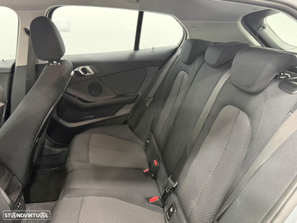 BMW 116 d Corporate Edition - 6