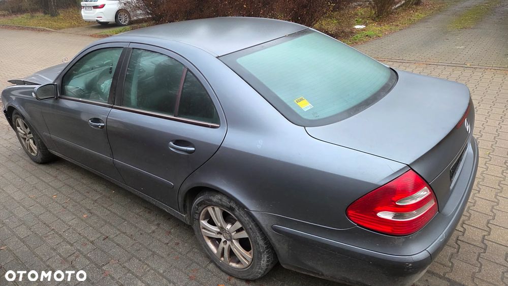 Mercedes-Benz Klasa E 200 Kompressor Classic Sport Edition - 1