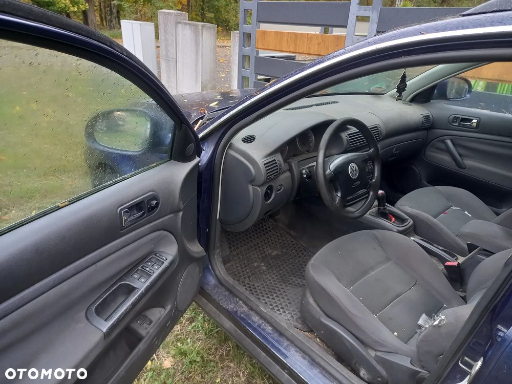 Volkswagen Passat - 7