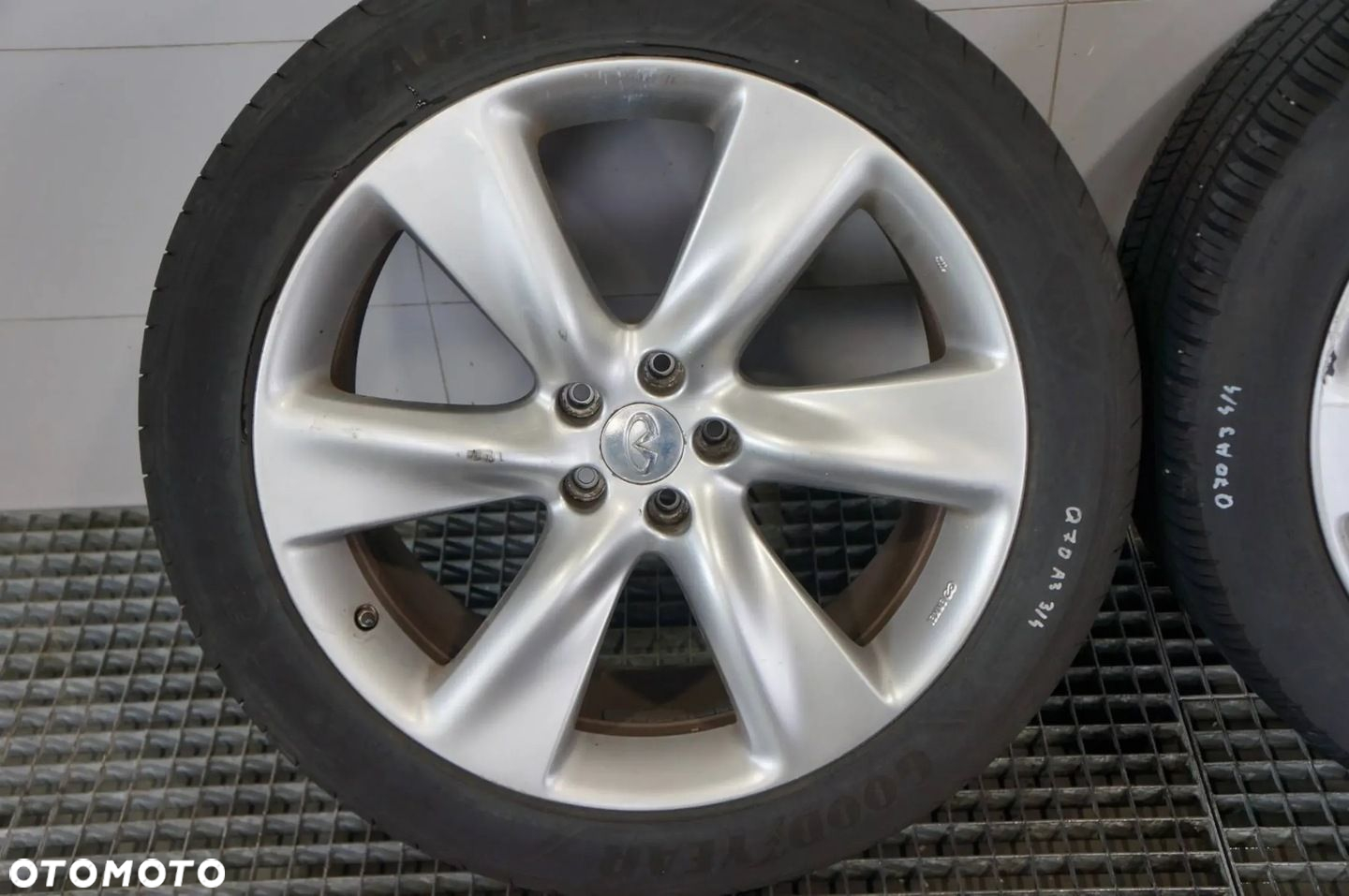 FELGI ALUFELGI KOŁA 5X114,3 R21 21" INFINITI FX II QX70 - 10