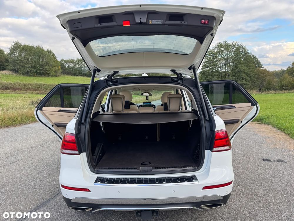 Mercedes-Benz GLE - 20