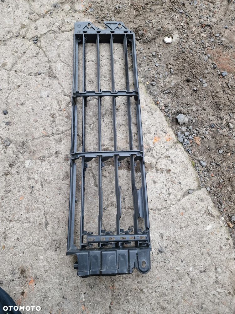 Żaluzją chłodnicy  Renault  Clio V captur  II 214F68290R - 1