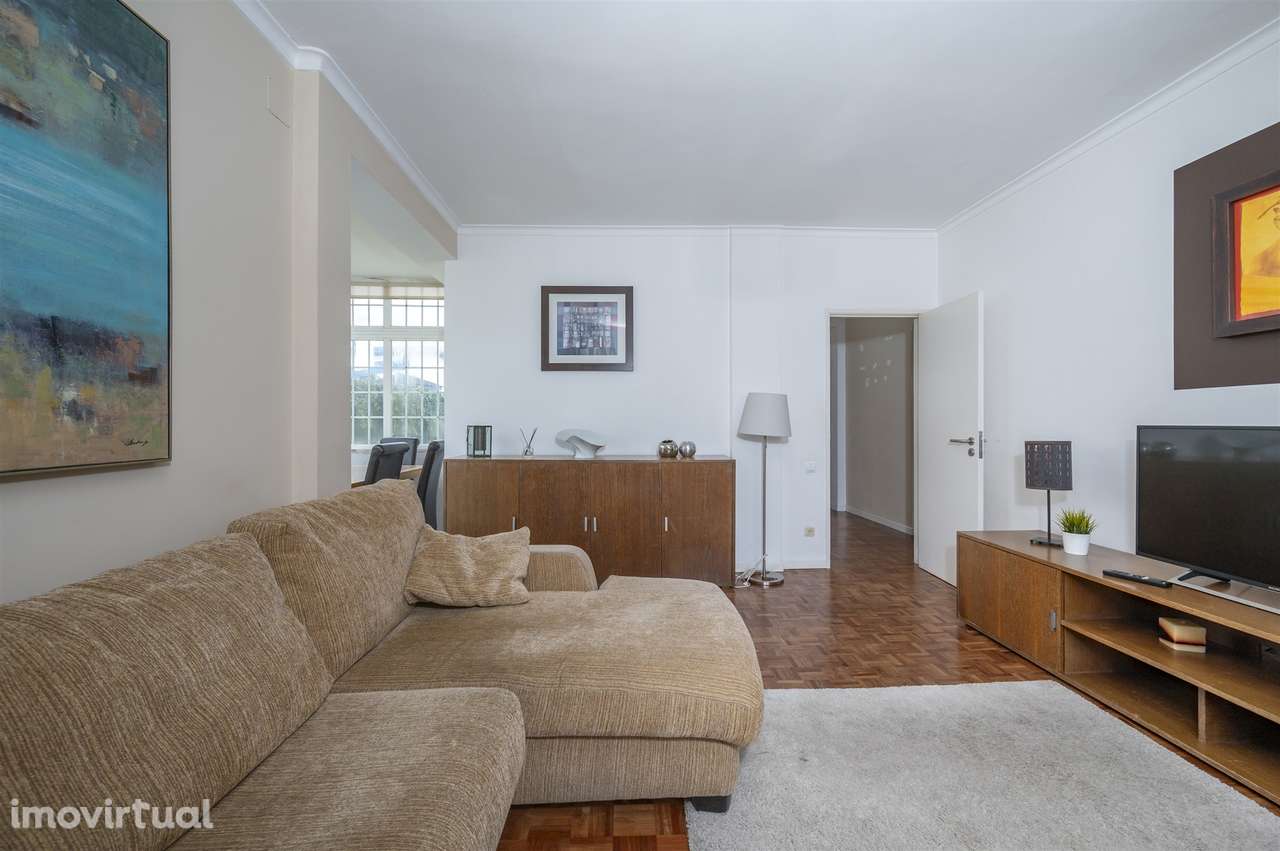 Andar de moradia T3  com pátio á venda em Bicesse. - Grande imagem: 5/33