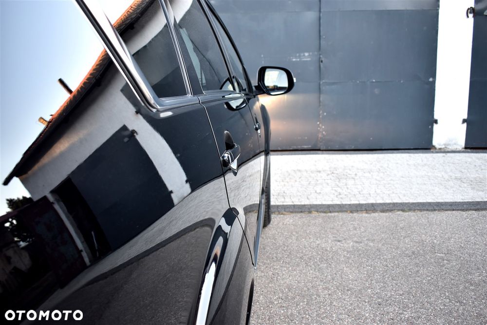 Mitsubishi Outlander 2.0 2WD Diamant Edition - 34