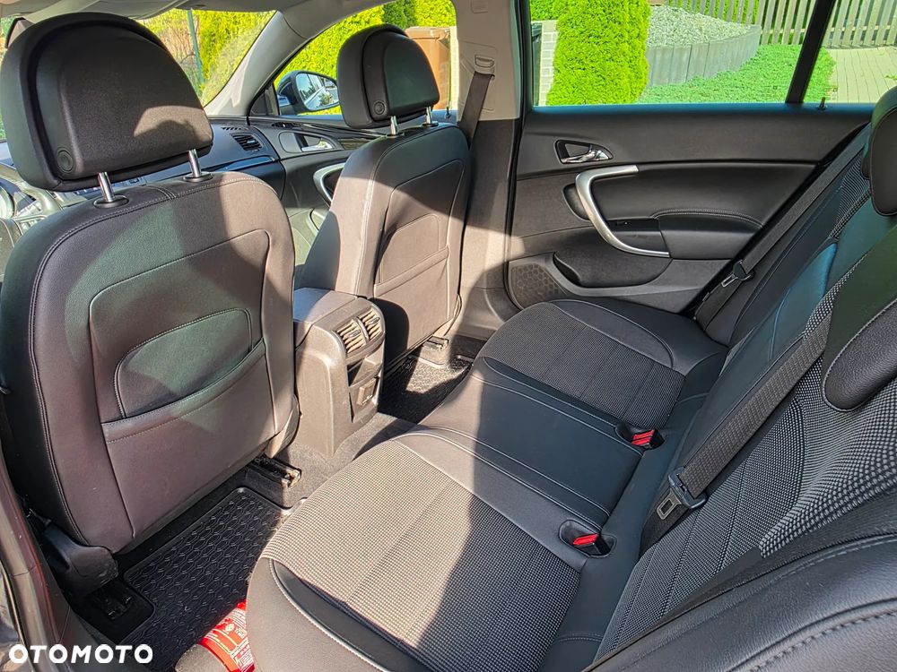 Opel Insignia 2.0 CDTI EcoFLEX Cosmo - 23