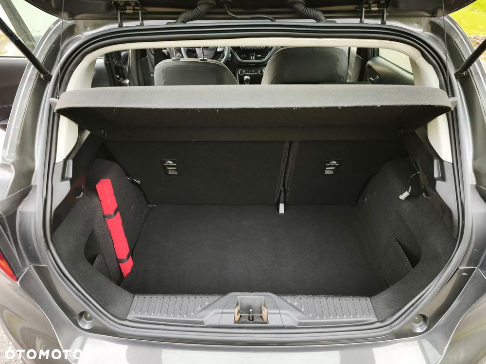 Ford Fiesta 1.5 TDCi ACTIVE - 12