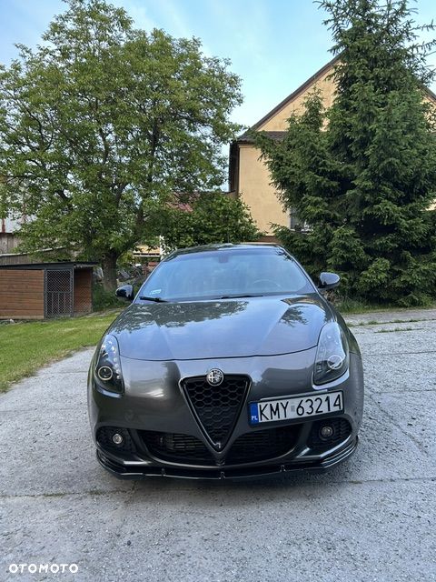 Alfa Romeo Giulietta 2.0 JTDM Distinctive - 1