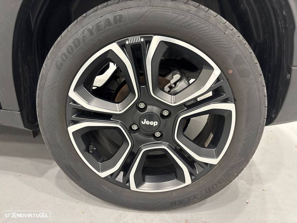 Jeep Avenger 1.2 GSE T3 Altitude - 11