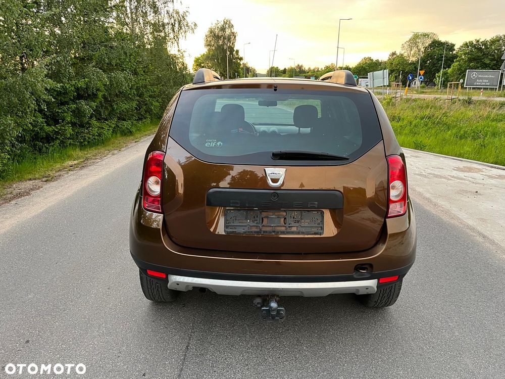 Dacia Duster 1.6 16V 4x2 Prestige - 6