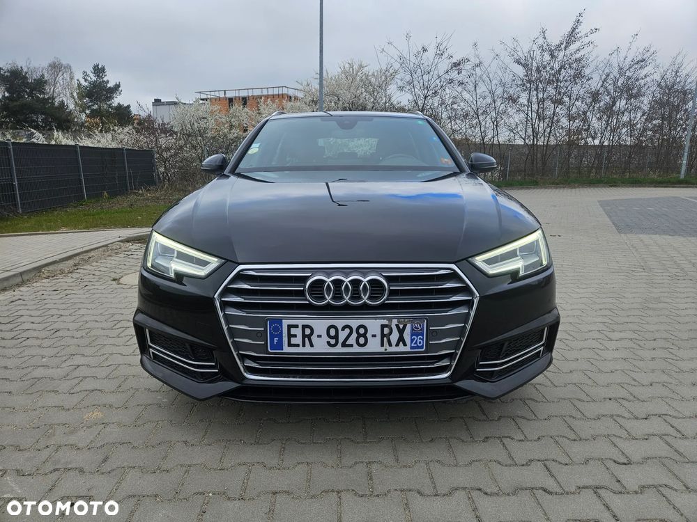 Audi A4 Avant 35 TDI S tronic sport - 13