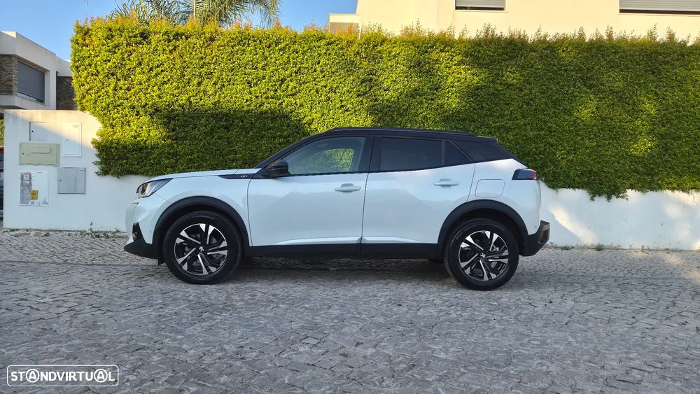 Peugeot 2008 1.2 PureTech GT EAT8 - 22