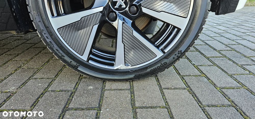 Peugeot 208 Elektromotor 136 GT - 35