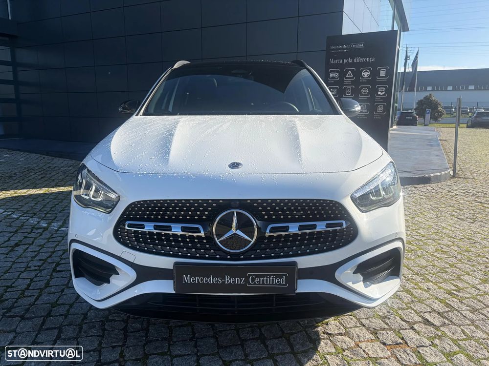 Mercedes-Benz GLA 180 d AMG Line - 2