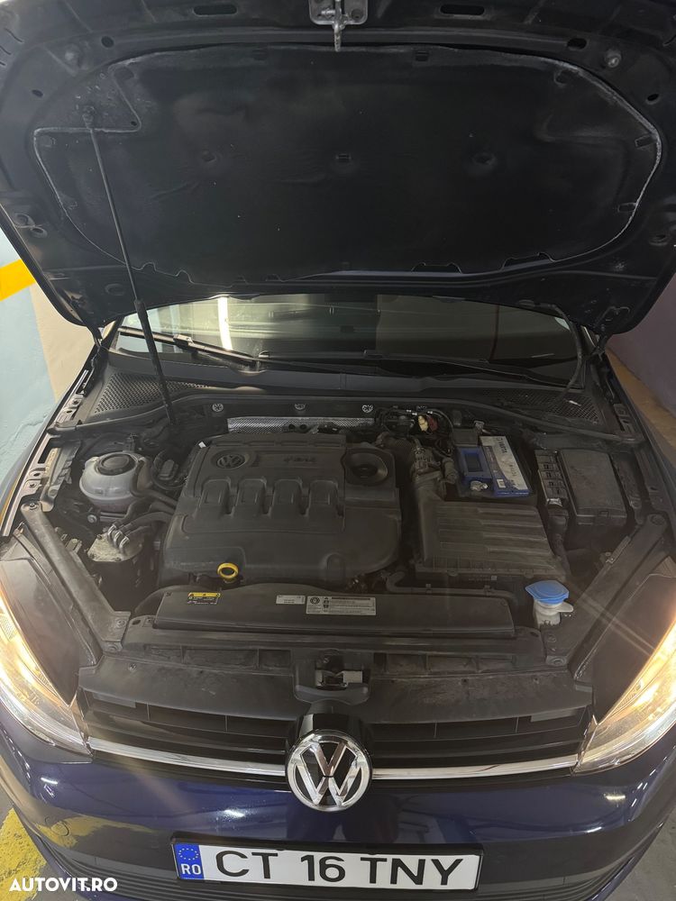 Volkswagen Golf 1.6 TDI Comfortline - 14