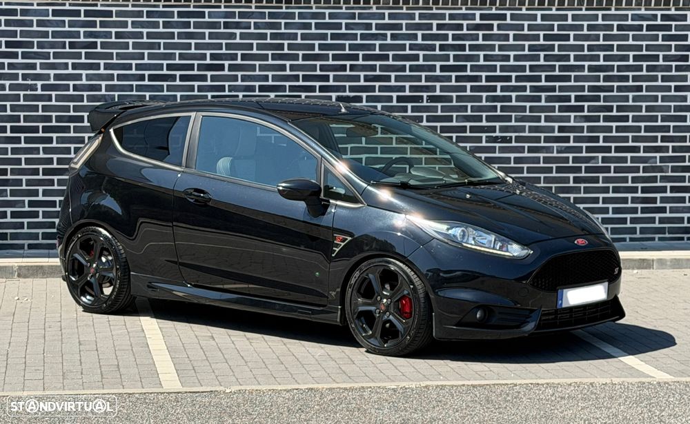 Ford Fiesta 1.6 EcoBoost ST - 3