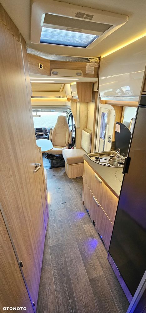 Laika ECOVIP L3009 PÓŁINTEGRA FULL LED HYMER GR. FIAT DUCATO OD RĘKI - 18