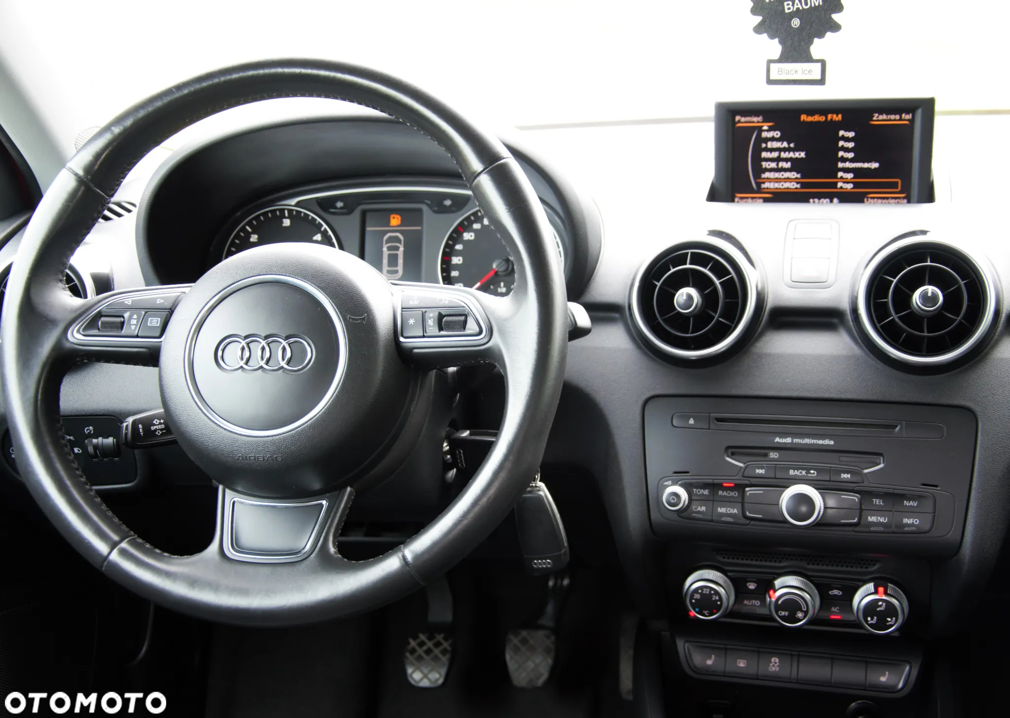 Audi A1 1.6 TDI Attraction - 30
