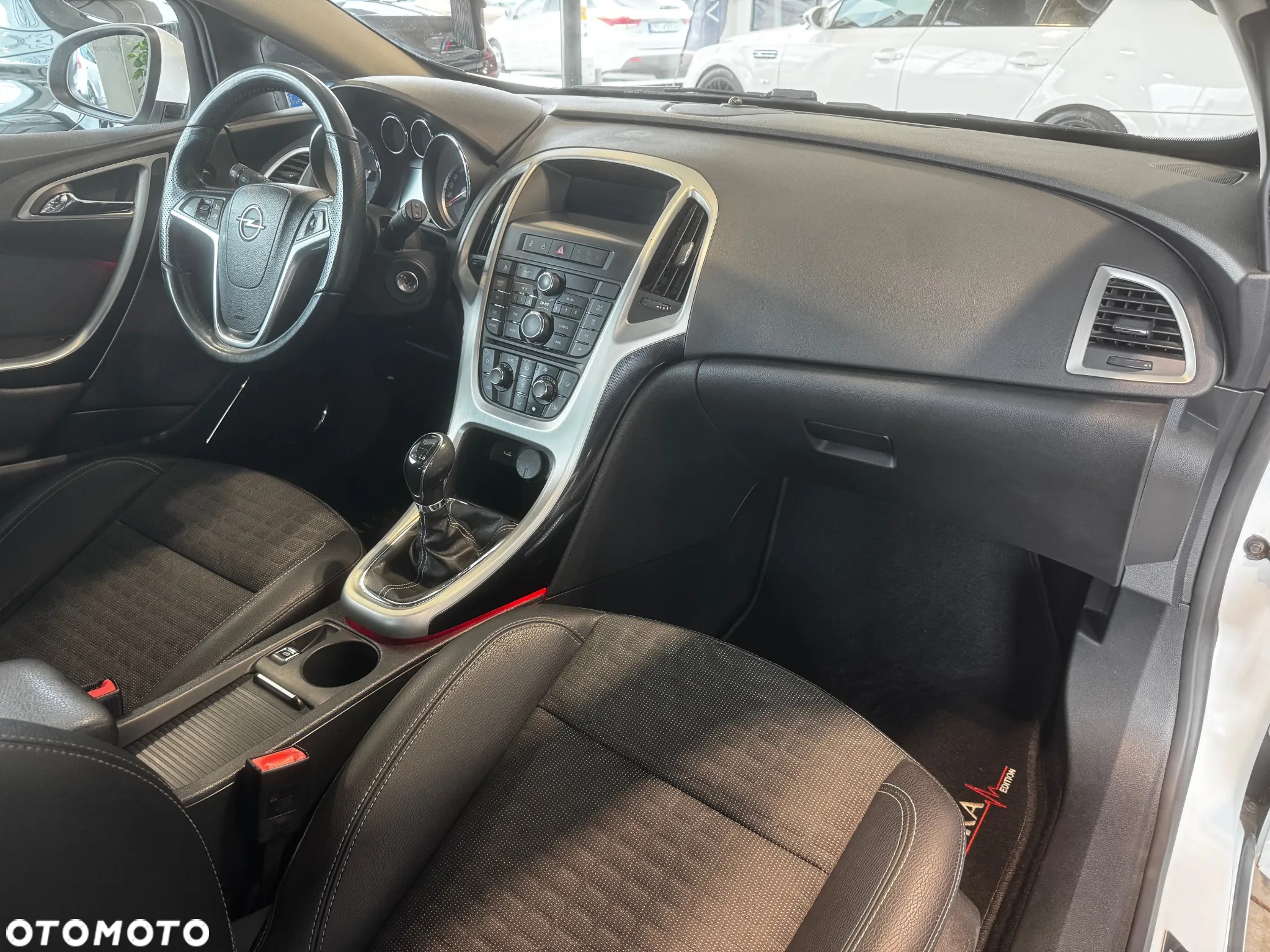 Opel Astra GTC 1.7 CDTI DPF ecoFLEX Start/Stop - 15
