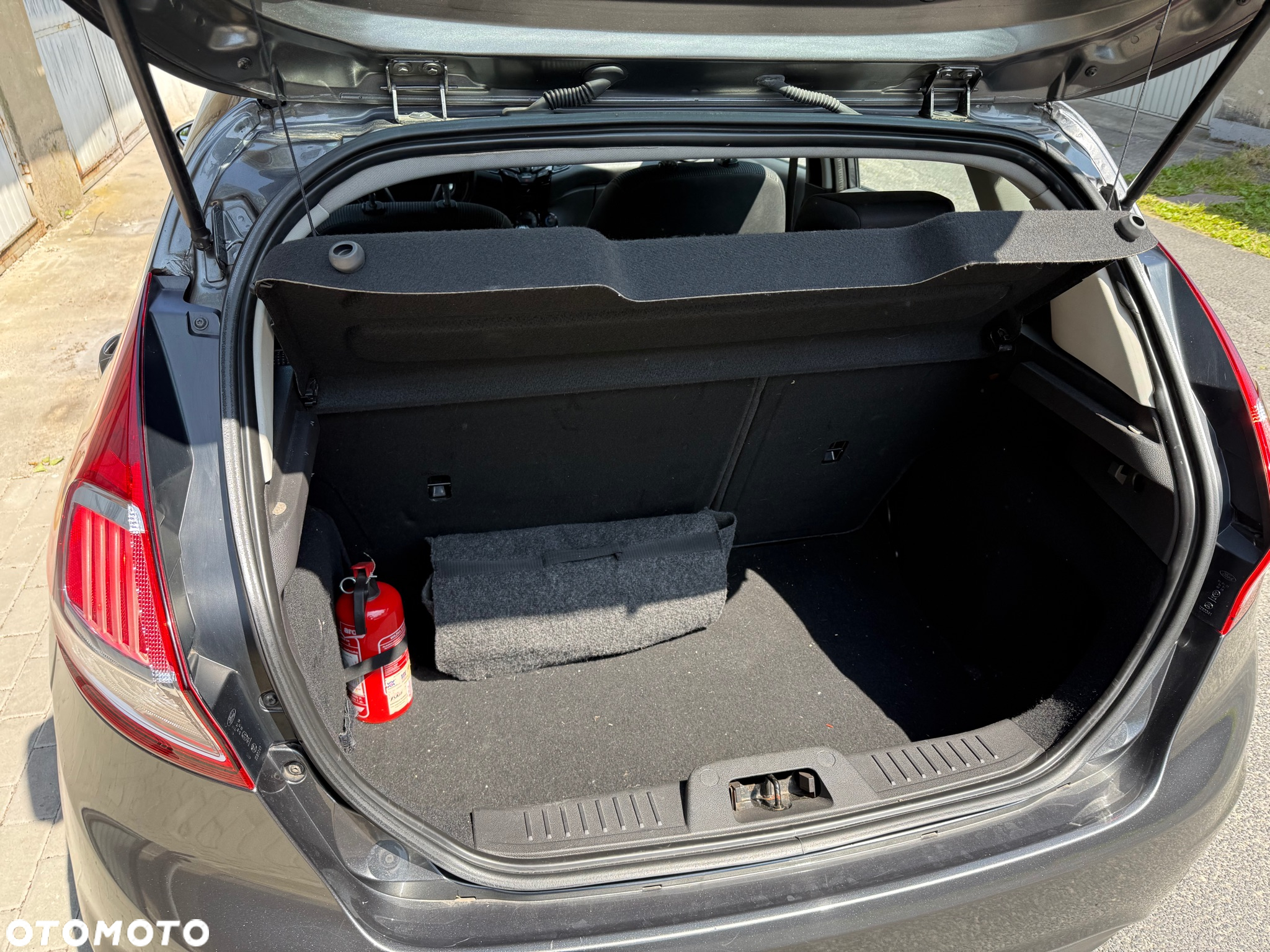 Ford Fiesta 1.0 EcoBoost Titanium ASS - 12