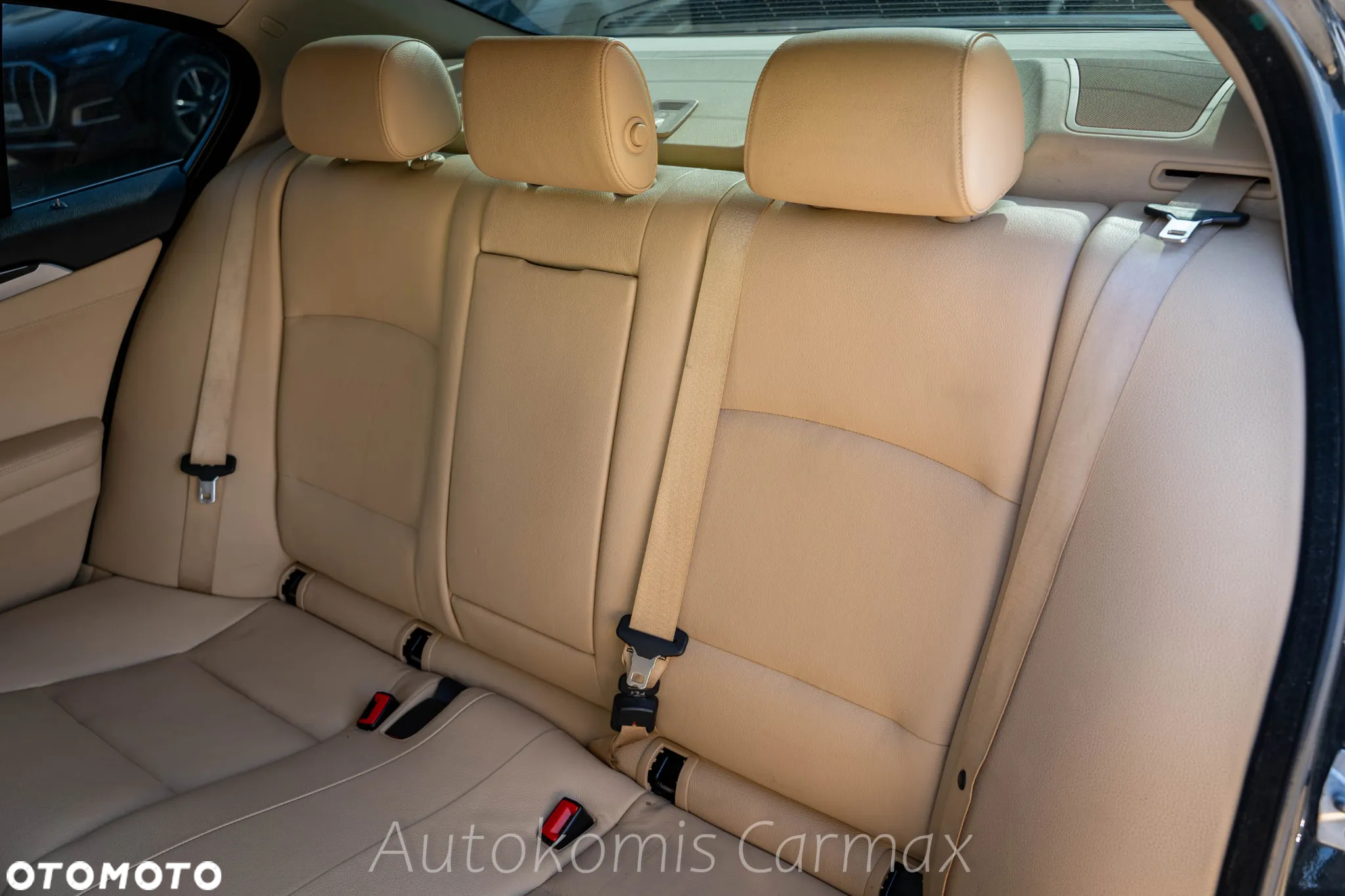 BMW Seria 5 535i xDrive - 26