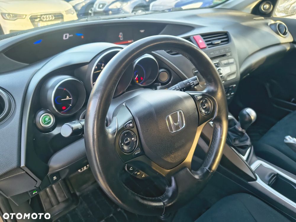 Honda Civic 1.8 i-VTEC Lifestyle - 29