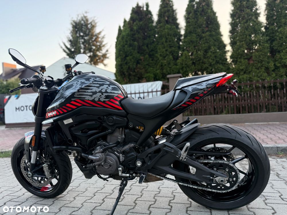 Ducati Monster - 22