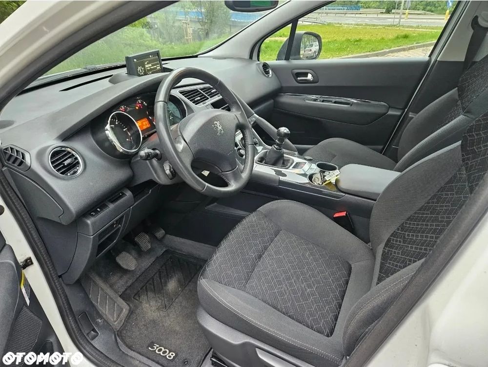 Peugeot 3008 HDi FAP 150 Platinum - 11