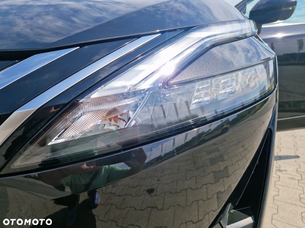 Nissan Qashqai 1.3 DIG-T Acenta DCT - 28