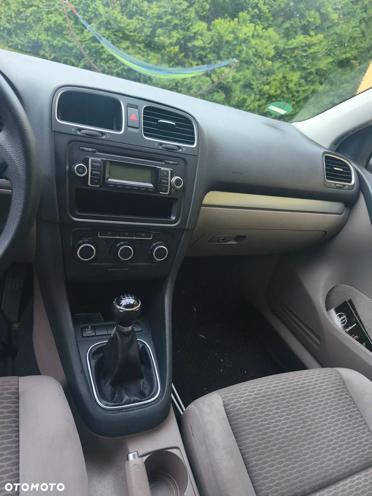 Volkswagen Golf - 12