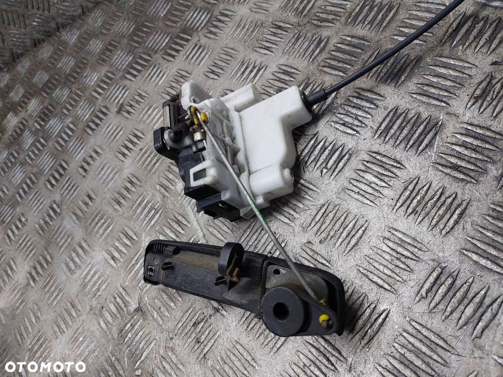 ZAMEK DRZWI PRAWY PRZÓD + KLAMKA ZEWNĘTRZNA PANDA II 0 PIN 46803509 - 3