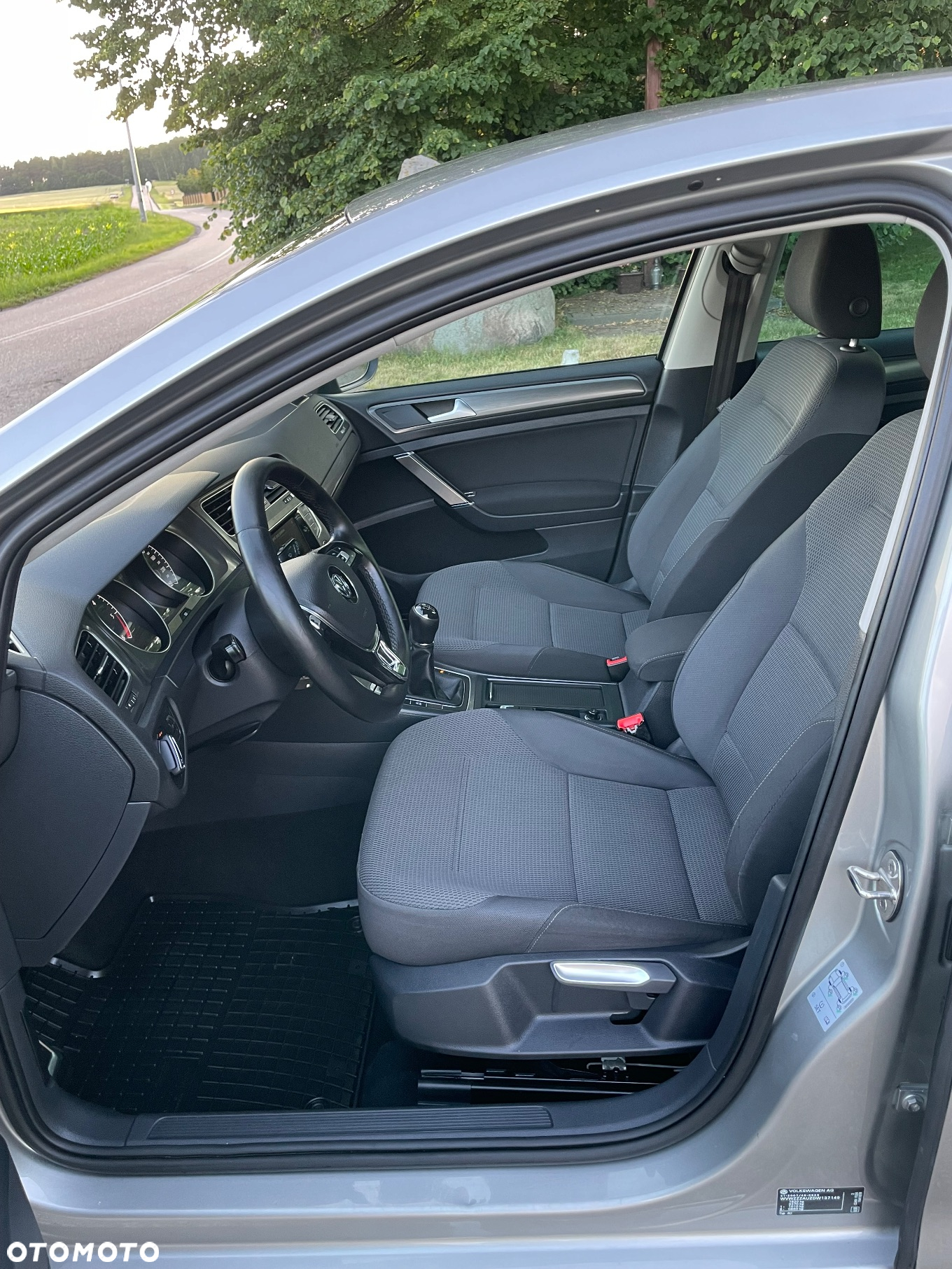 Volkswagen Golf VI 1.6 TDI Highline - 20