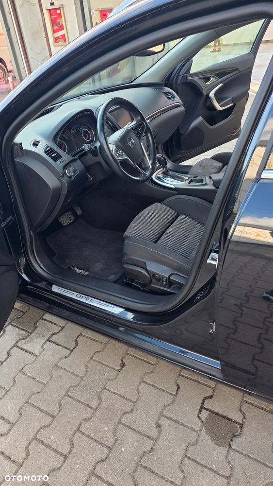 Opel Insignia - 15