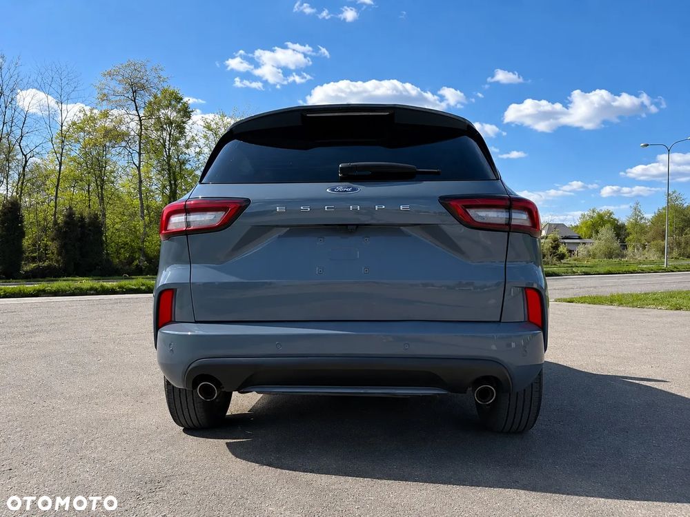 Ford Escape - 9