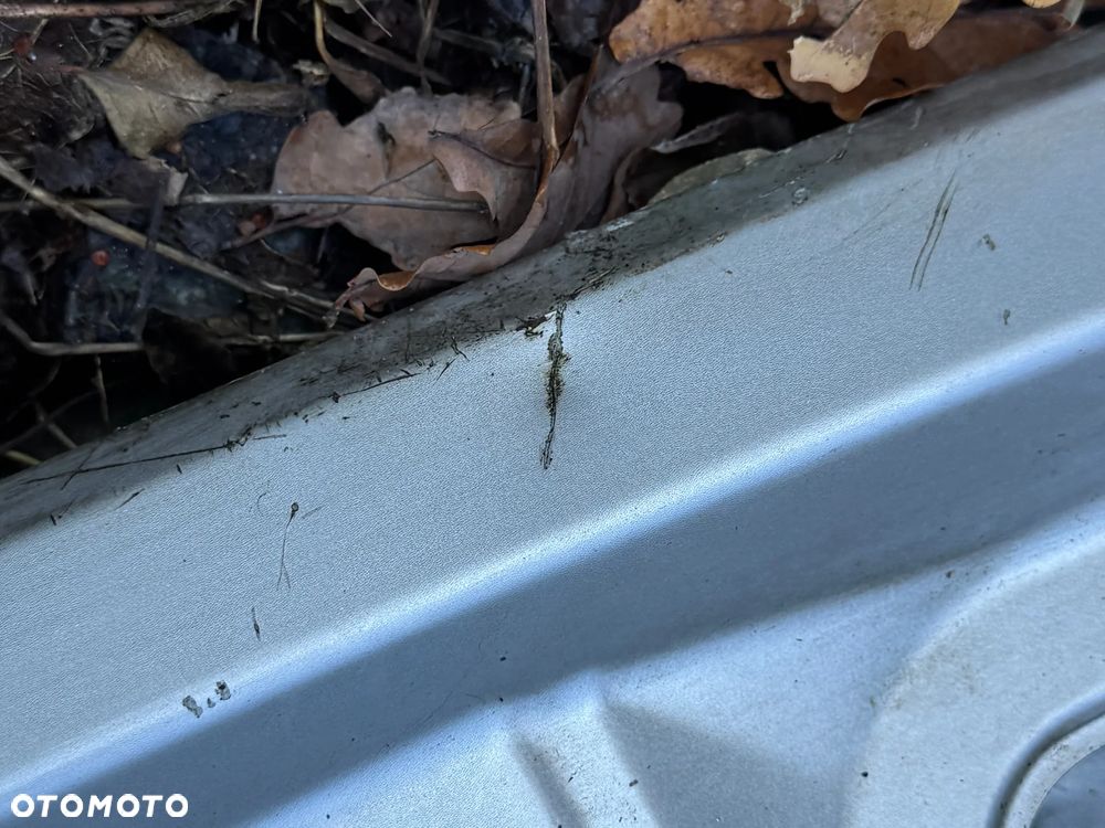 MITSUBISHI CARISMA I SEDAN KLAPA TYLNA BAGAŻNIKA BEZ SZYBY - 4