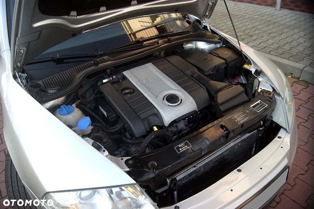 Skoda Octavia 2.0 TFSI RS - 35