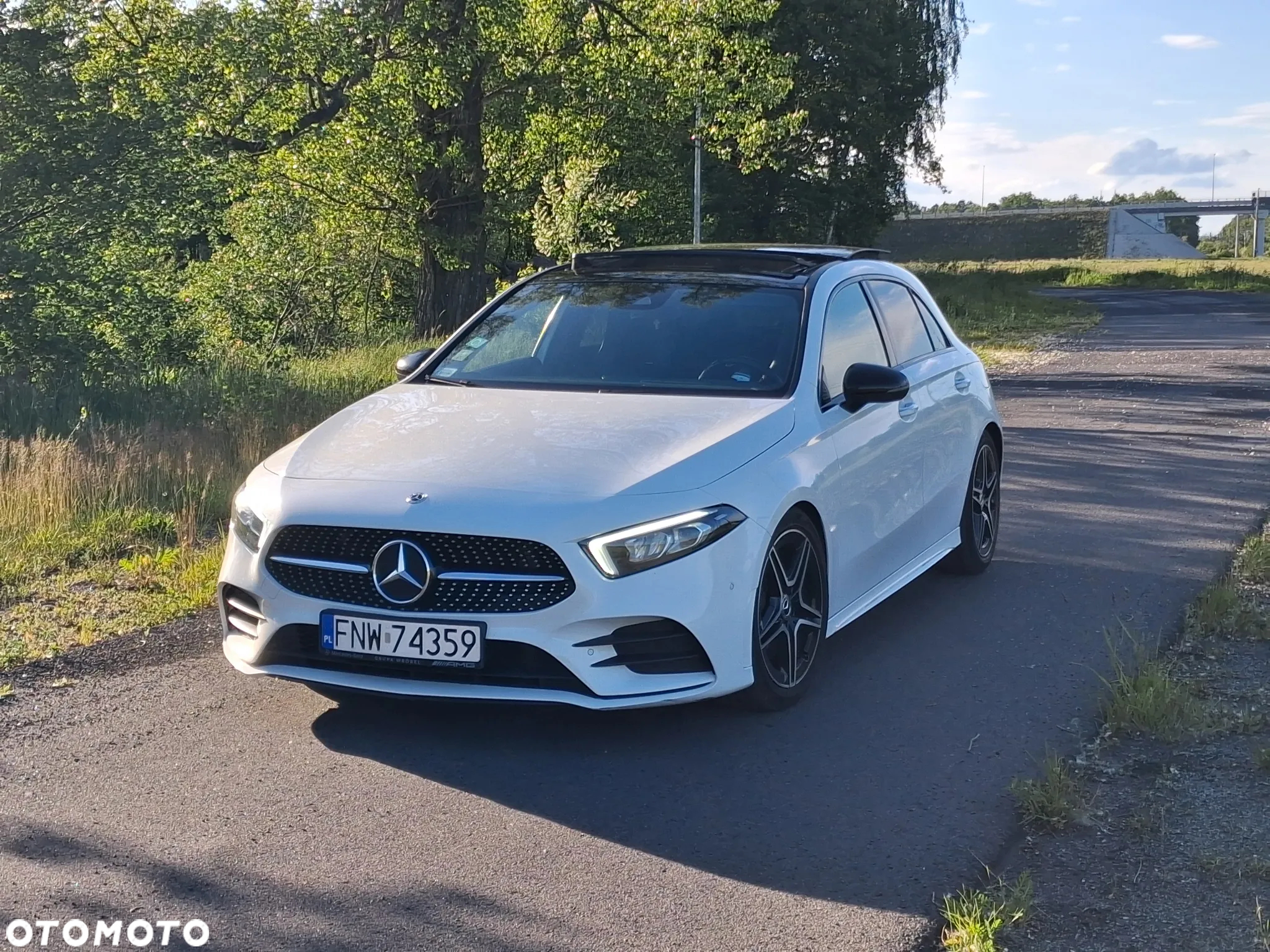 Mercedes-Benz Klasa A 220 4-Matic AMG Line 7G-DCT - 2