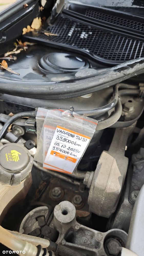 Renault Laguna dCi 175 FAP Bose Edition - 9