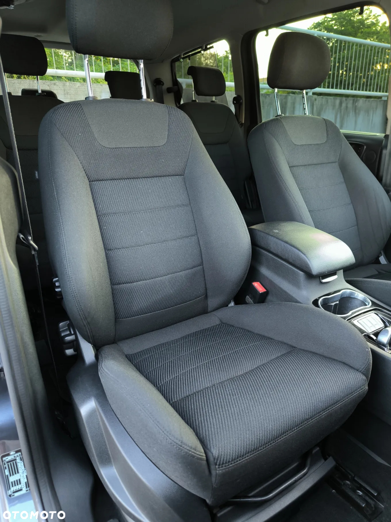 Ford Galaxy 2.0 TDCi Titanium - 9