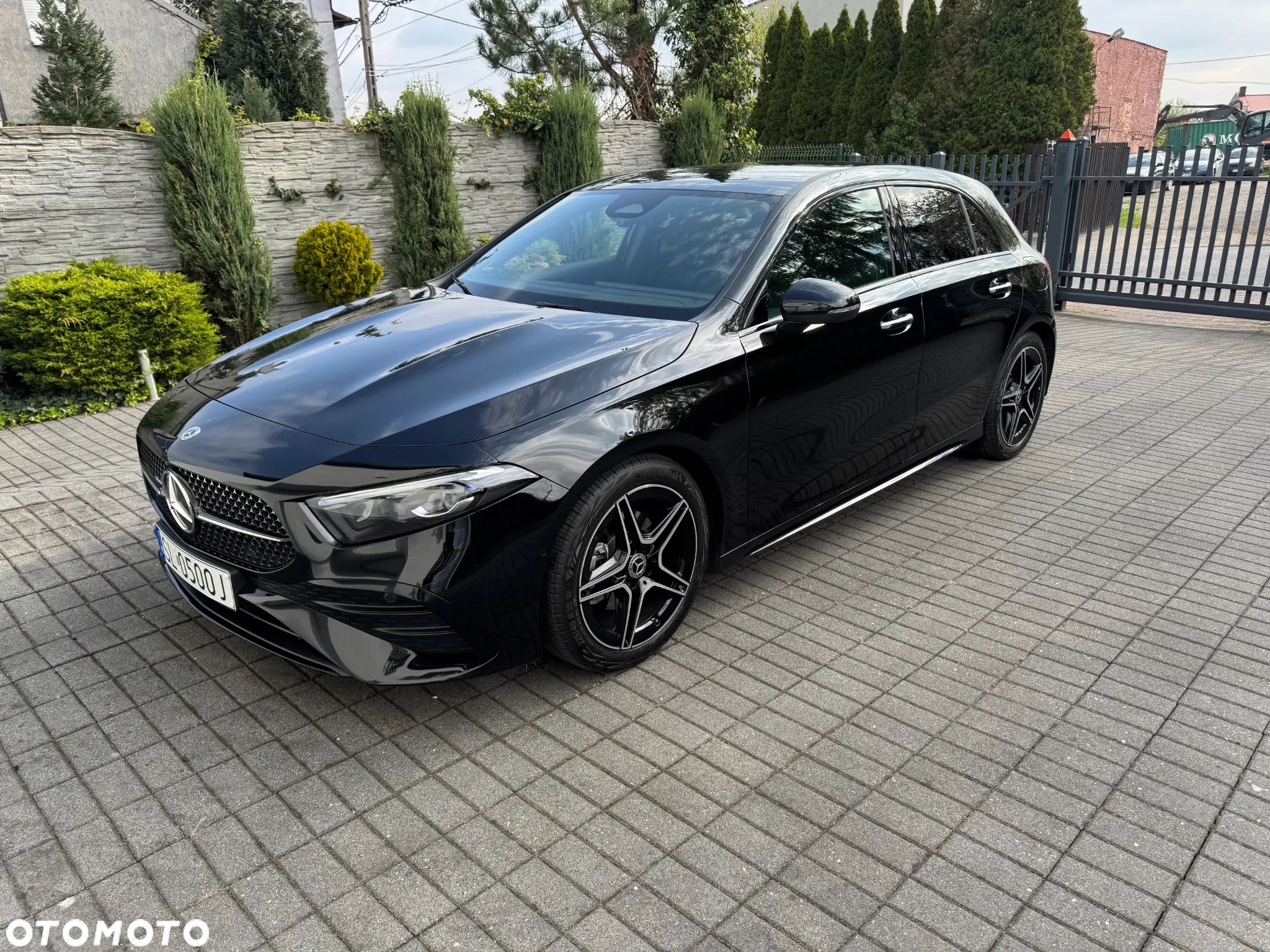 Mercedes-Benz Klasa A 200 AMG Line 7G-DCT - 1