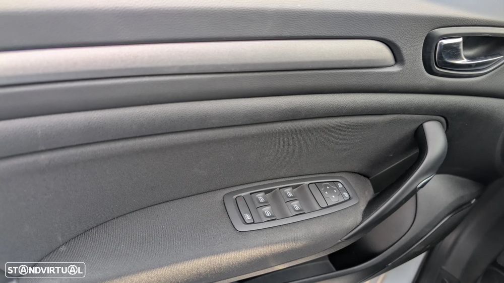 Renault Mégane Sport Tourer 1.6 E-Tech Plug-In Hybrid Equilibre - 6
