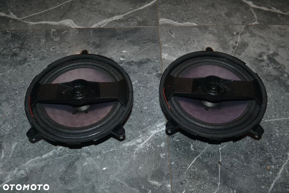 AUDI A3 8L GŁOŚNIK TYŁ TYLNY ORYGINAŁ 8D9035412B - 1