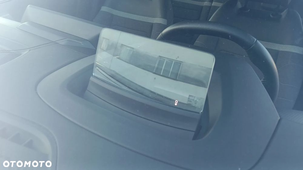 Citroën C4 PureTech 130 Stop&Start FEEL PACK - 26