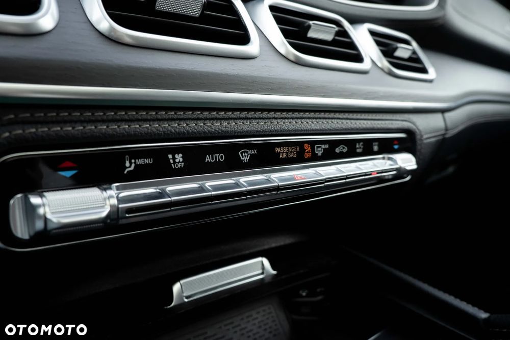 Mercedes-Benz GLE 350 de 4-Matic Premium - 28