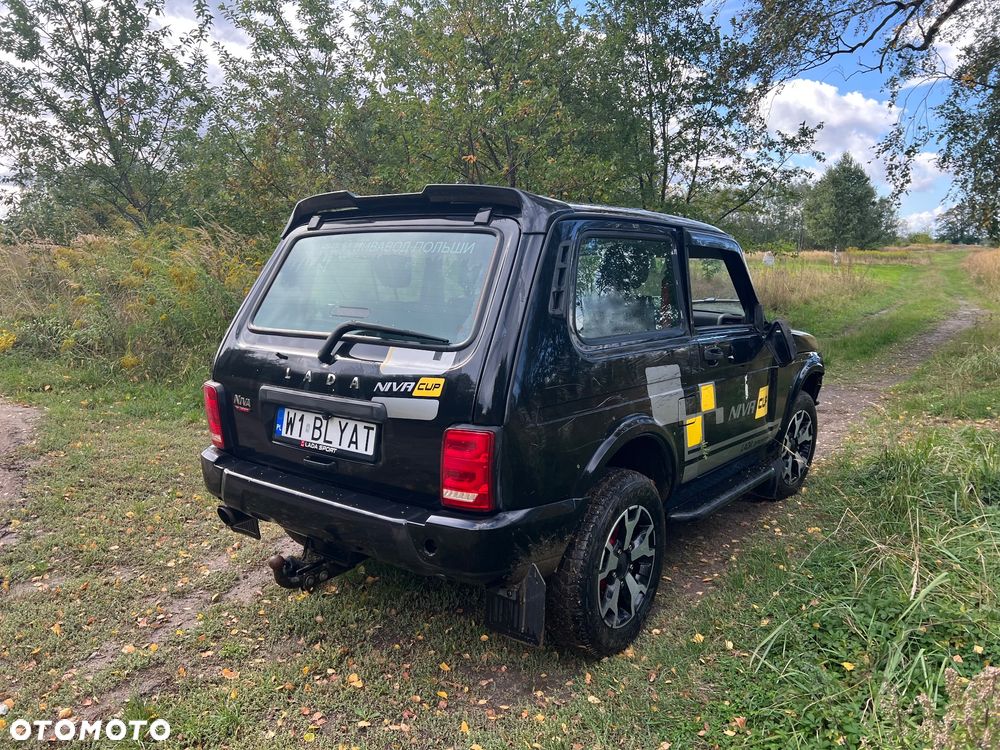 Lada Niva - 3